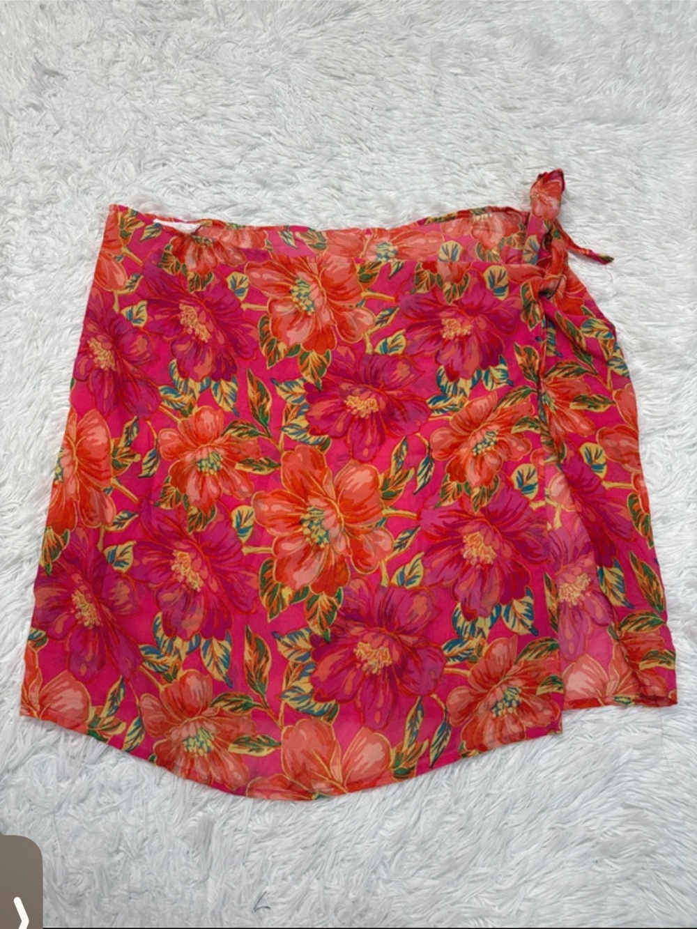 Beachriot Orange and pink floral sarong